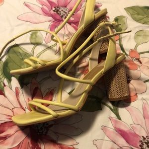 Dolce Vita Nico yellow beachy heel 💛🌴